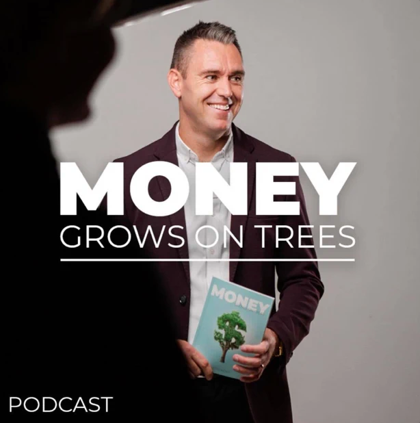 Money Grows on Trees Lloyd interviews the Podcast Mogul ~ https://podcasts.apple.com/nz/podcast/money-grows-on-trees-lloyd-interviews-the-podcast-mogul/id1576285789?i=1000532760594